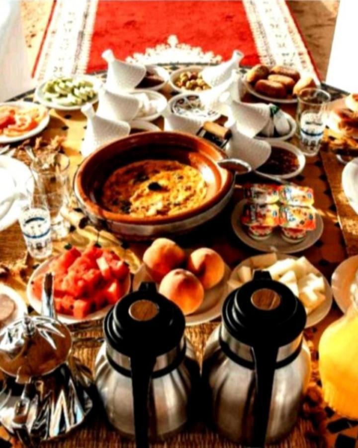 Authentic Desert Luxury Camp Merzouga Bagian luar foto