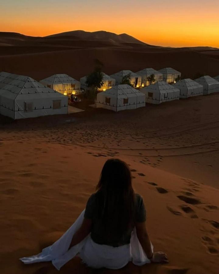 Authentic Desert Luxury Camp Merzouga Bagian luar foto
