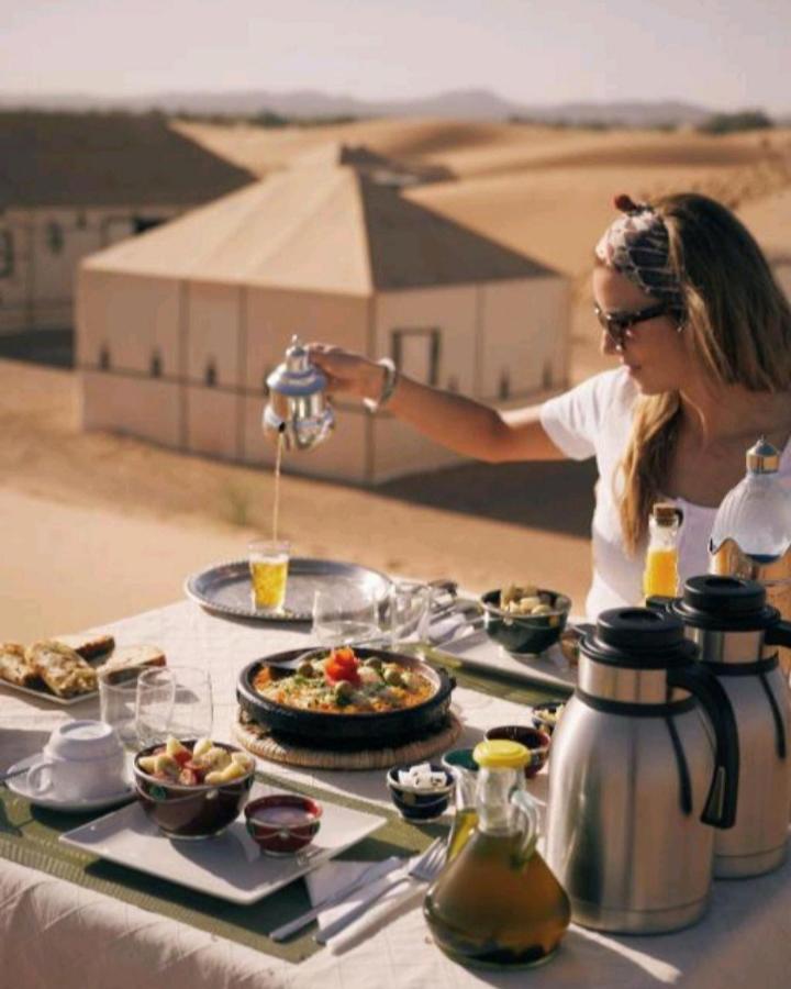 Authentic Desert Luxury Camp Merzouga Bagian luar foto